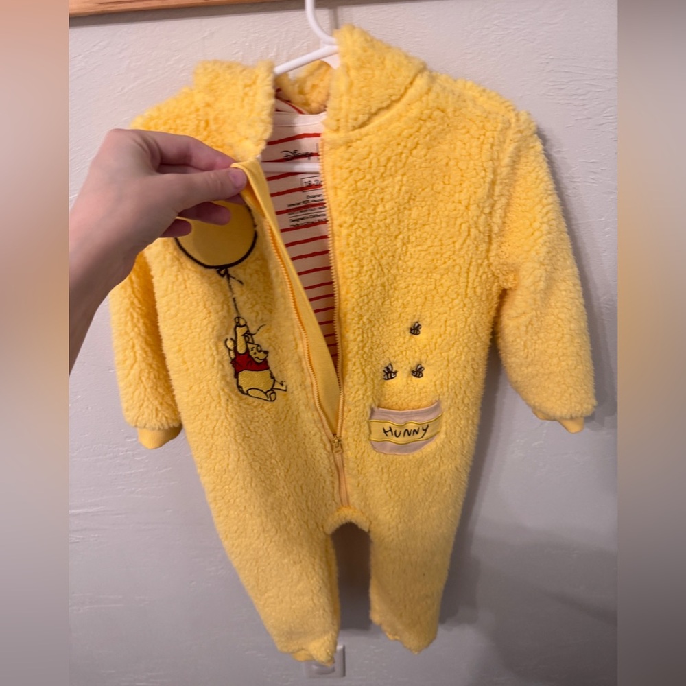 Disney Pooh Bear Little Sleepies Sherpa One Piece Outerwear 18-24 Romper - Picture 2 of 9